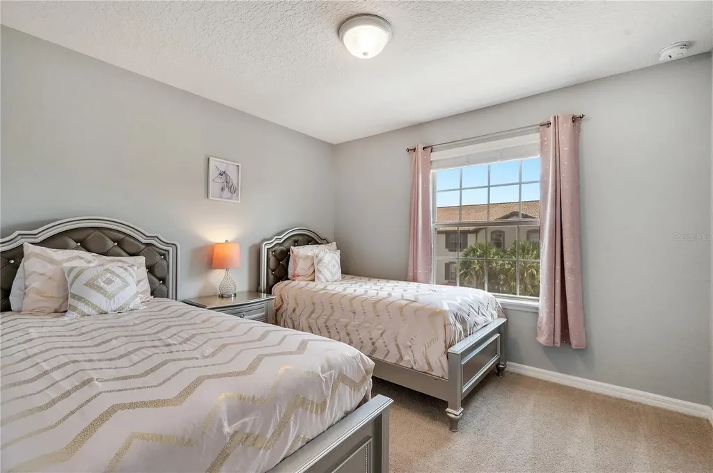 8827 Geneve Court Kissimmee FL 34747
