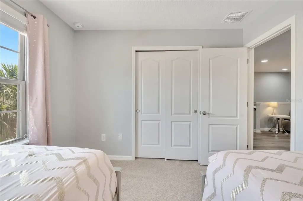 8827 Geneve Court Kissimmee FL 34747