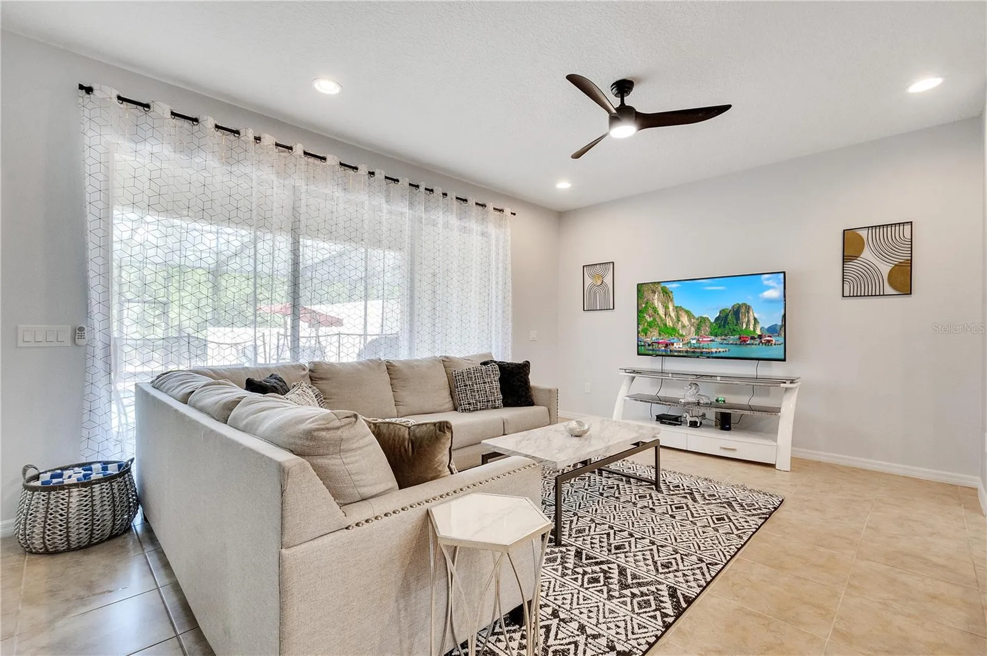 8827 Geneve Court Kissimmee FL 34747