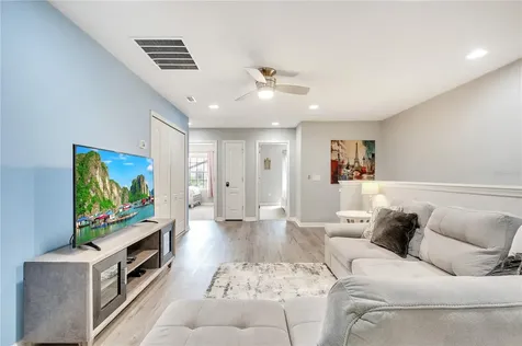 8827 Geneve Court Kissimmee FL 34747