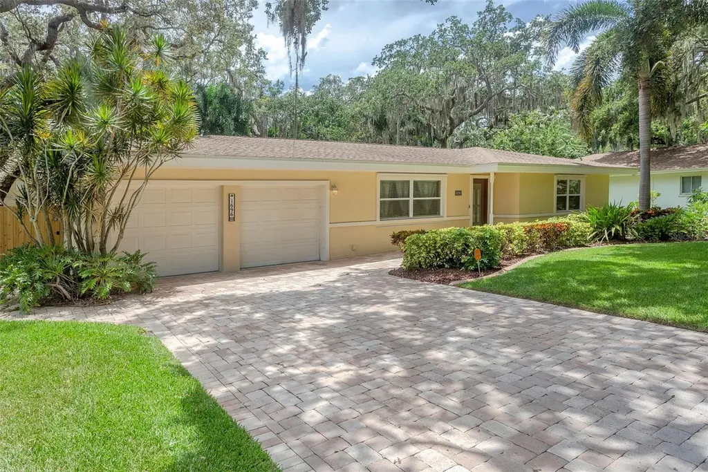 1696 Velma Drive S Largo FL 33770