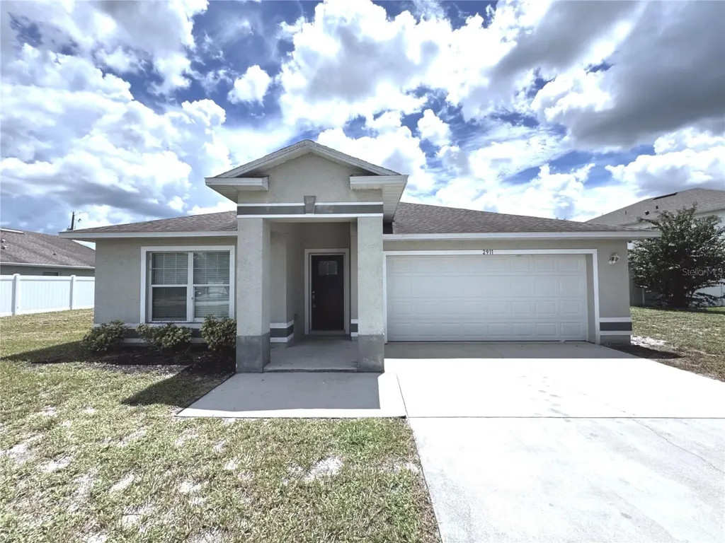 2911 Irondale Street Deltona FL 32738