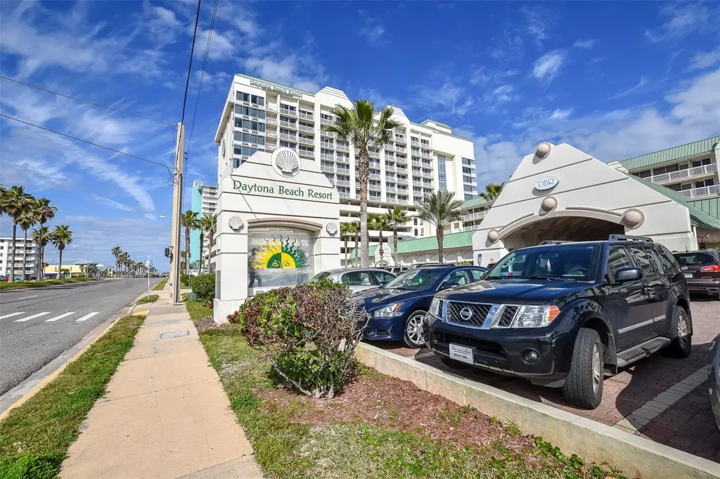 2700 N Atlantic Avenue Daytona Beach FL 32118