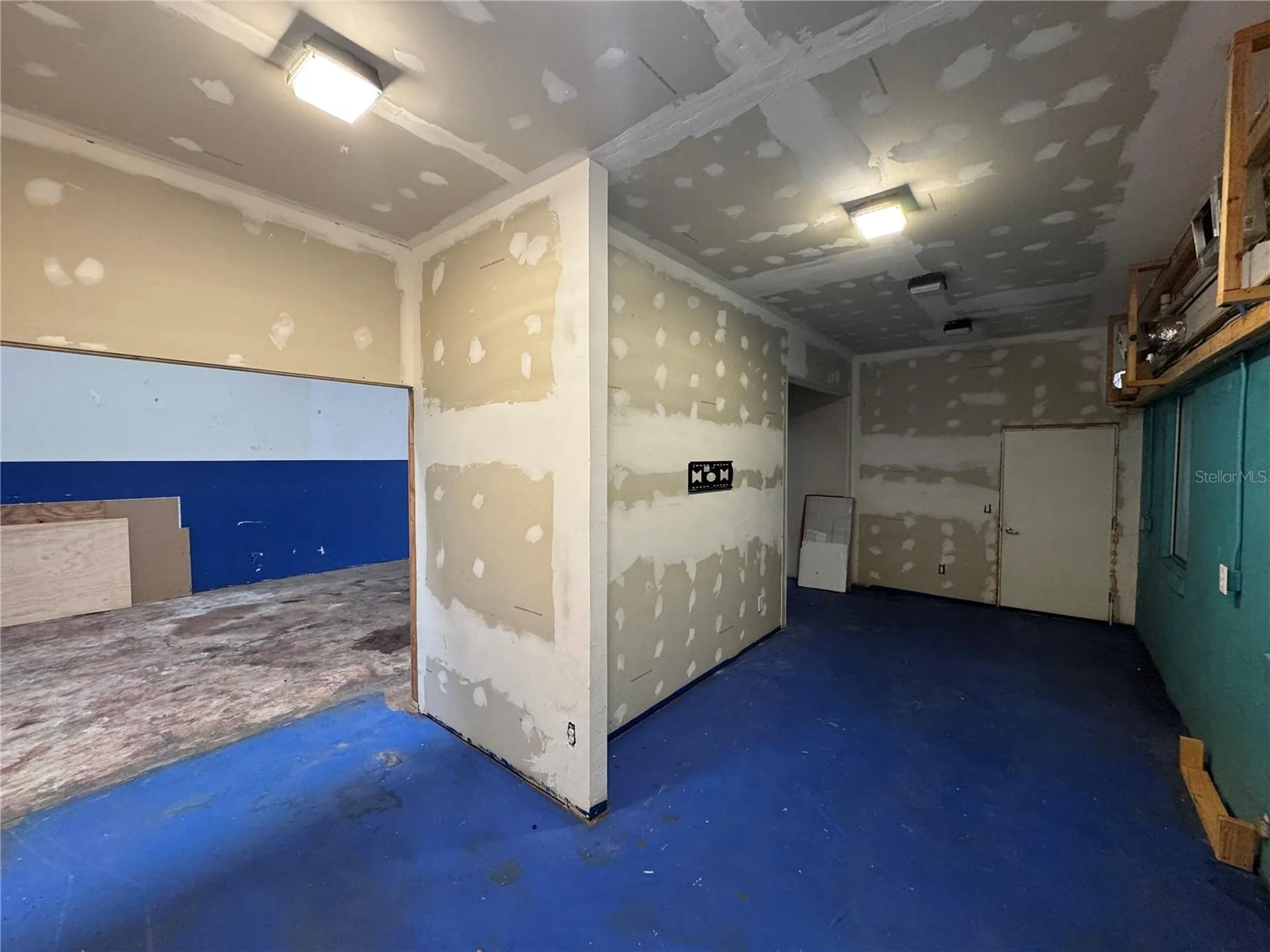 702 W Park Avenue Edgewater FL 32132