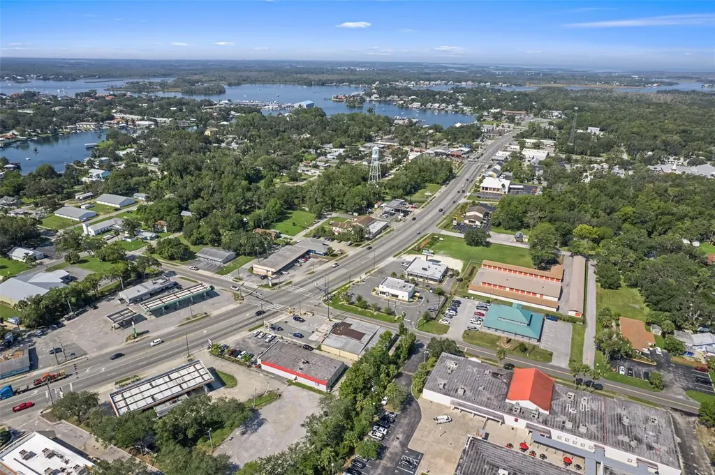 669 NE Us Highway 19 Crystal River FL 34429