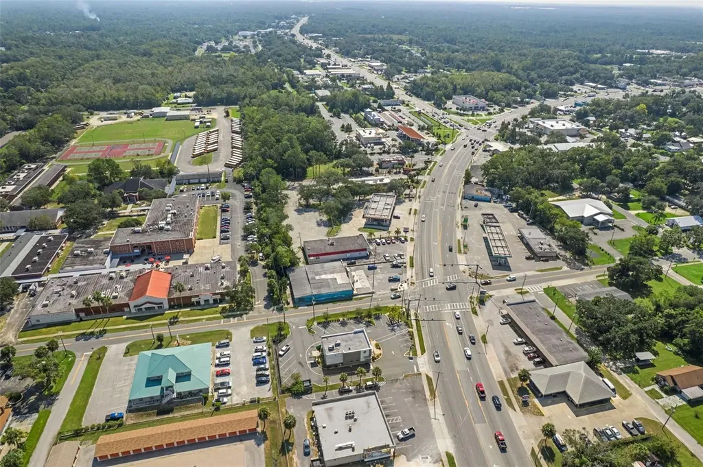 669 NE Us Highway 19 Crystal River FL 34429