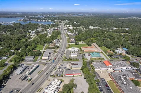 669 NE Us Highway 19 Crystal River FL 34429