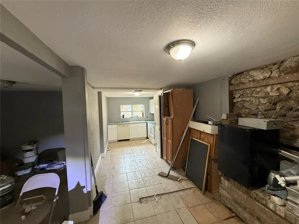 20850 SE 156th Place Umatilla FL 32784