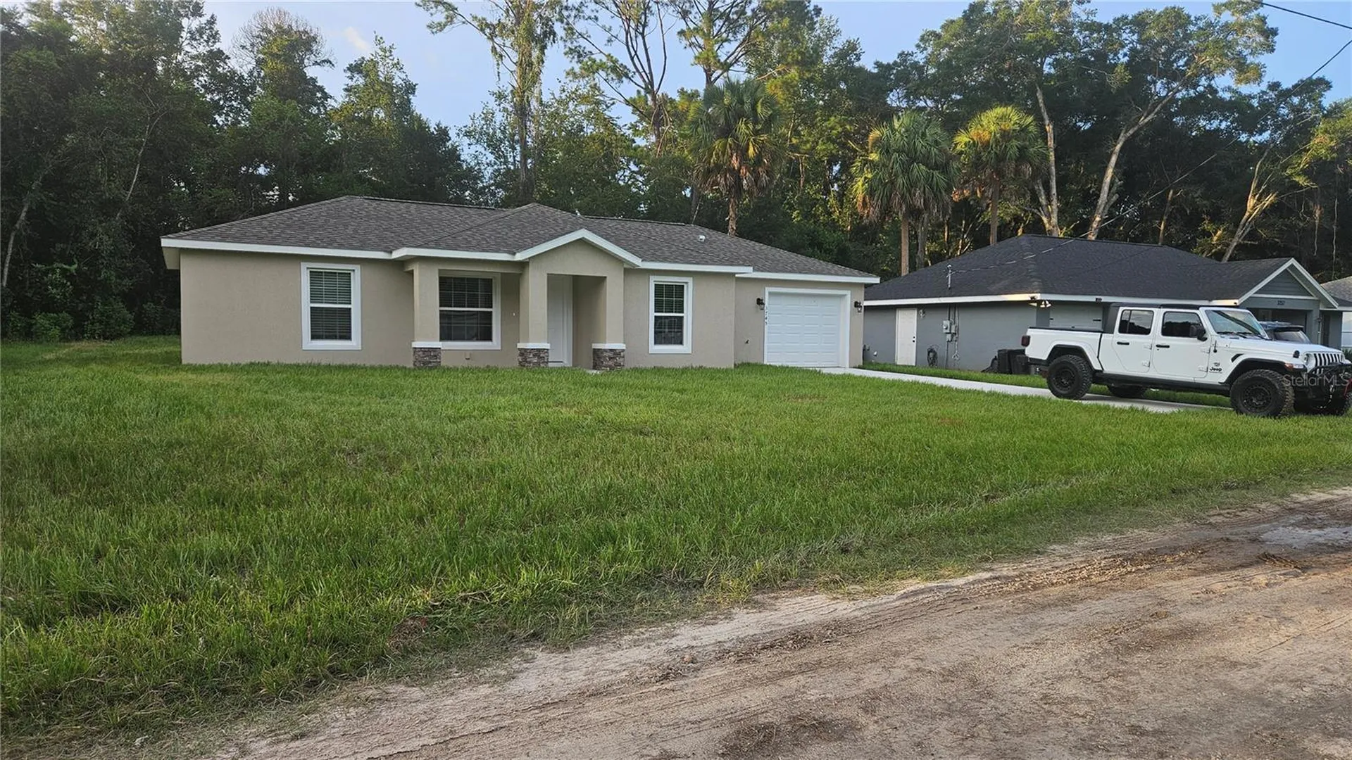 3745 SE 133rd Place Belleview FL 34420