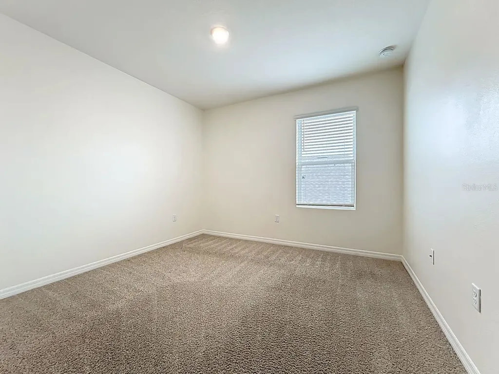 1800 Post Oak Drive Davenport FL 33837