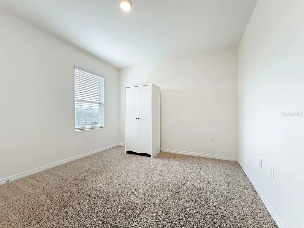1800 Post Oak Drive Davenport FL 33837