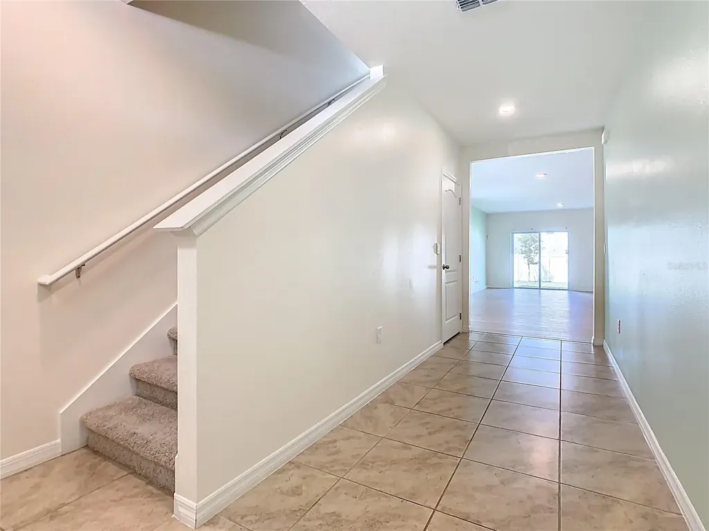1800 Post Oak Drive Davenport FL 33837