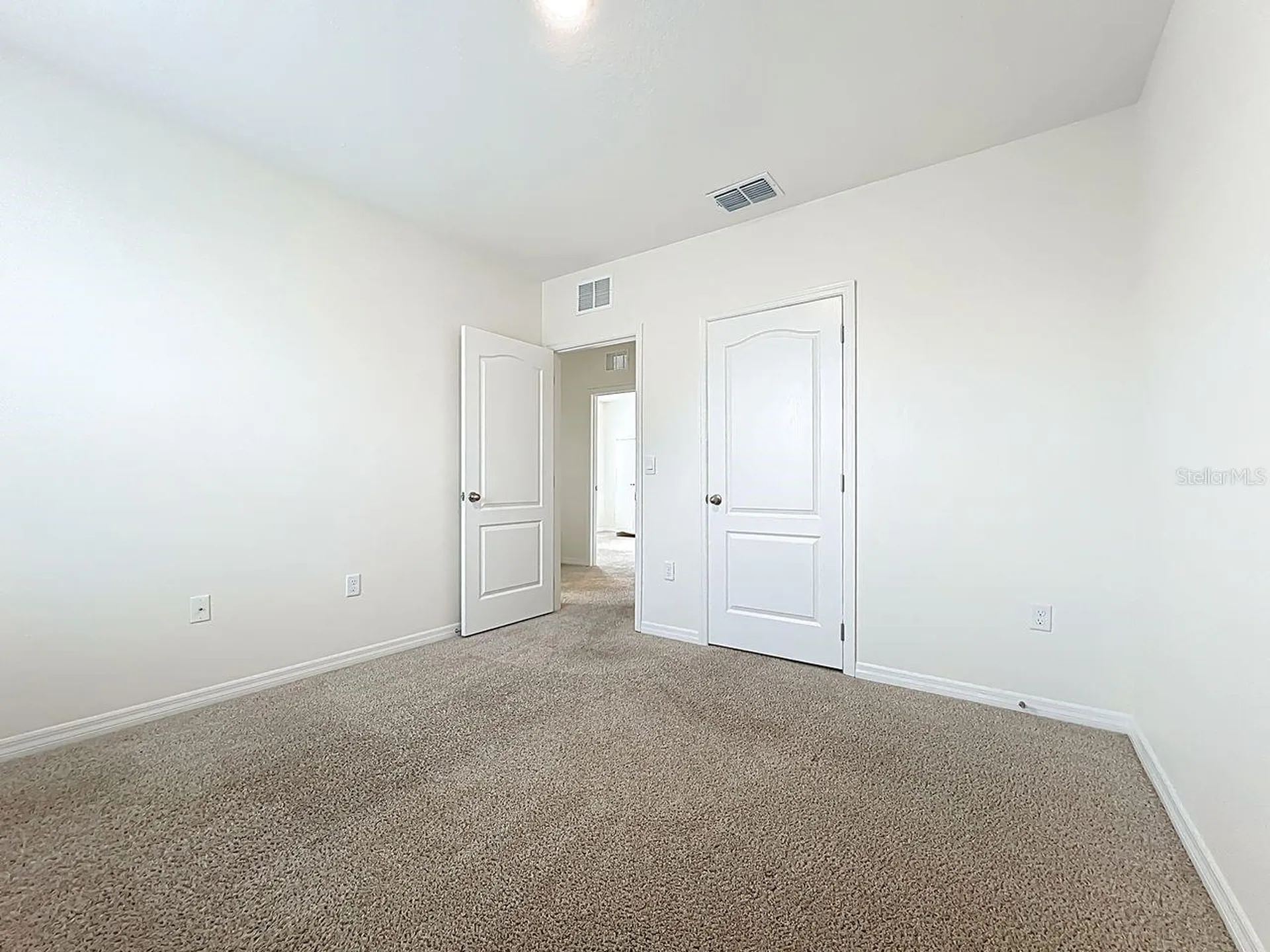 1800 Post Oak Drive Davenport FL 33837