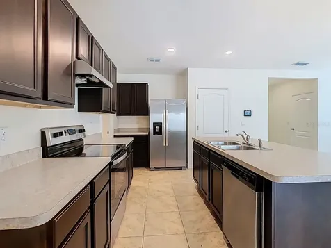 1800 Post Oak Drive Davenport FL 33837