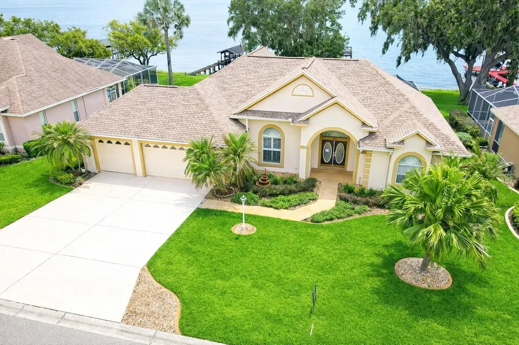 226 Ruby Lake Lane Winter Haven FL 33884