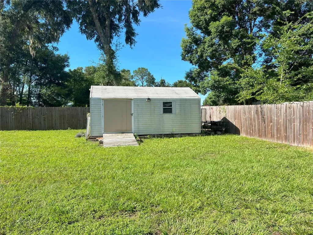 13332 SE 40th Avenue Belleview FL 34420