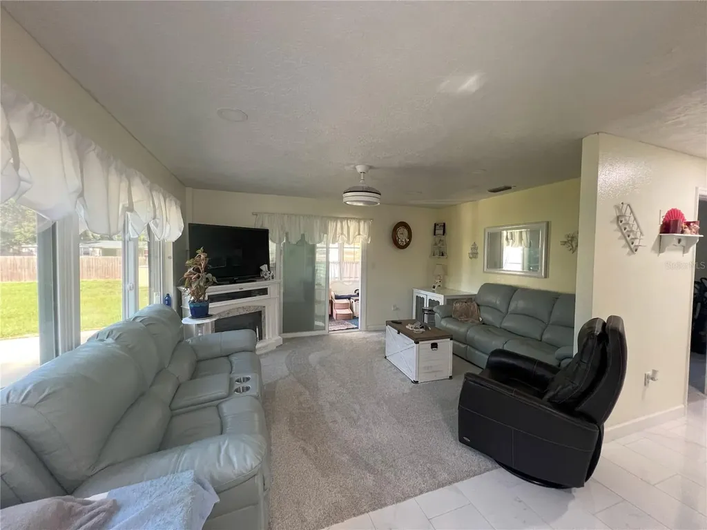 13332 SE 40th Avenue Belleview FL 34420