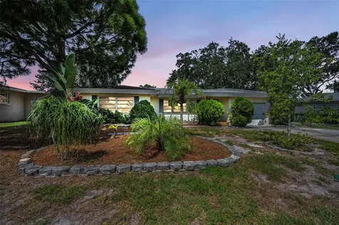 1310 Ann Circle Clearwater FL 33756