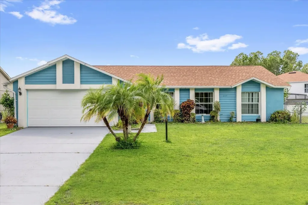 936 Gillingham Court Kissimmee FL 34758