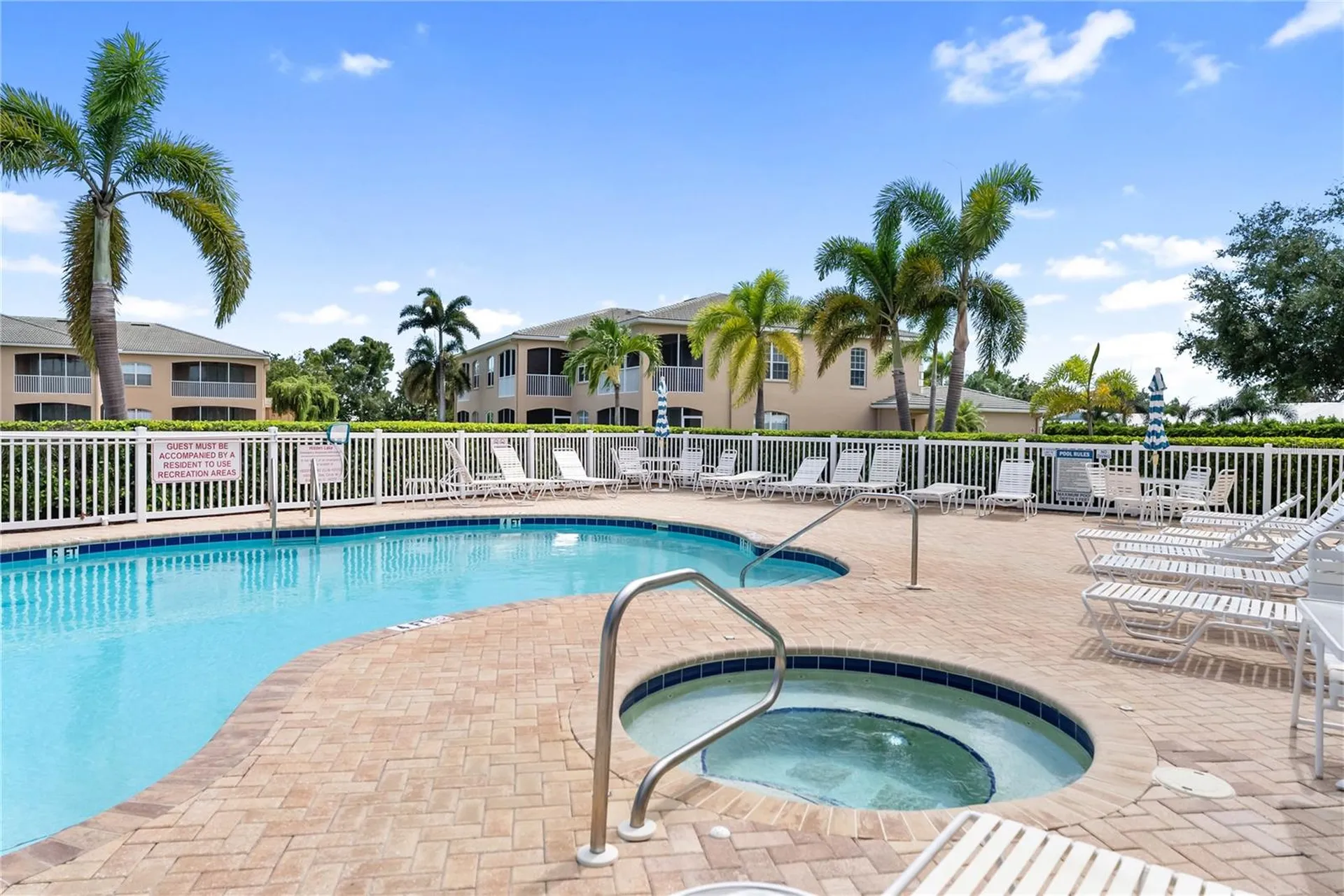 6616 7th Avenue Circle W Bradenton FL 34209