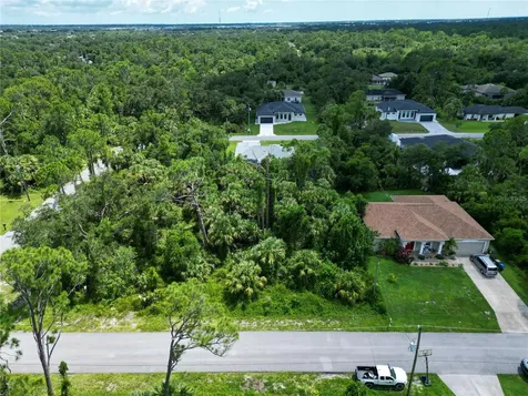Donahue Avenue North Port FL 34288