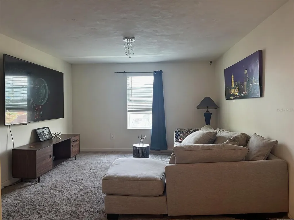 196 Taft Drive Davenport FL 33837
