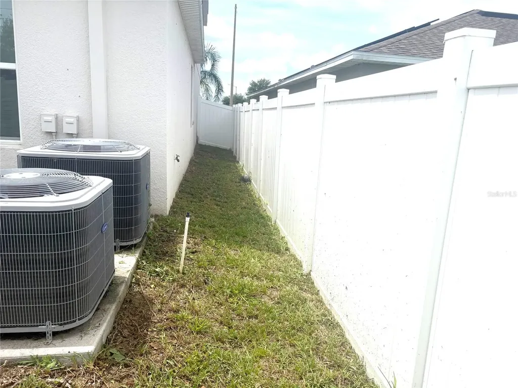 196 Taft Drive Davenport FL 33837