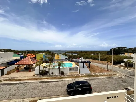 304 Camino Puerto Nuevo Lajas PR 00667