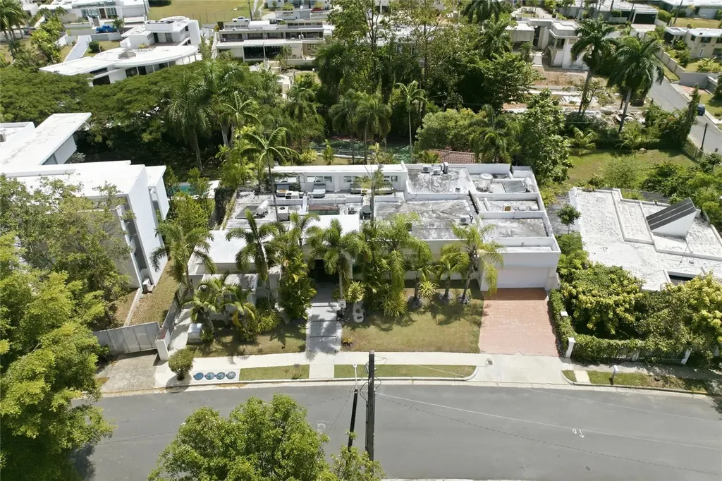 154 Calle Violeta San Juan PR 00927
