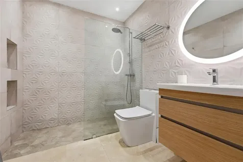 154 Calle Violeta San Juan PR 00927
