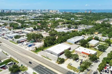 2015 N Washington Boulevard Sarasota FL 34234