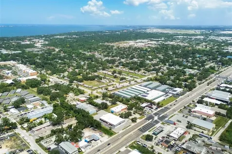 2015 N Washington Boulevard Sarasota FL 34234