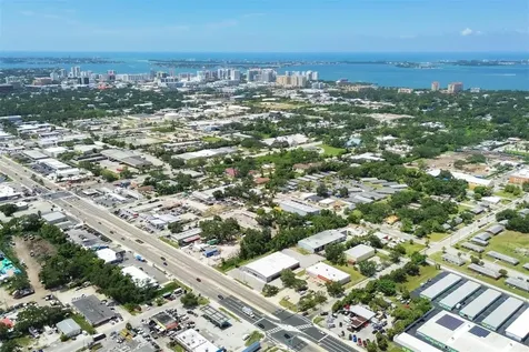 2015 N Washington Boulevard Sarasota FL 34234