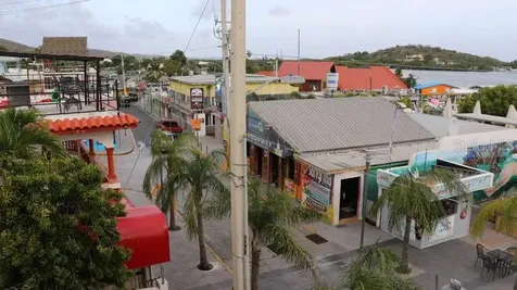 304 Avenida La Parguera Lajas PR 00667