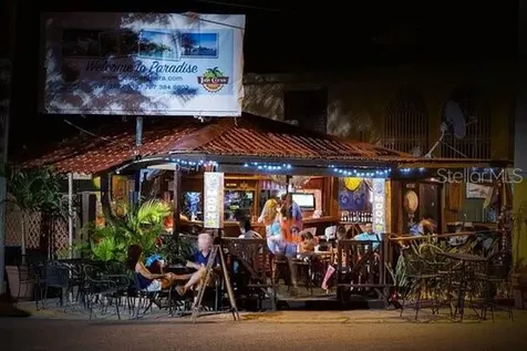 304 Avenida La Parguera Lajas PR 00667
