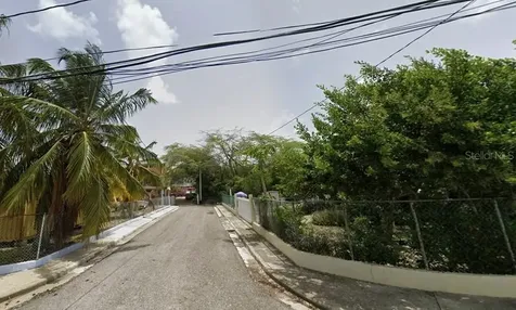 304 Avenida La Parguera Lajas PR 00667