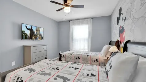2462 Dubai Street Kissimmee FL 34747