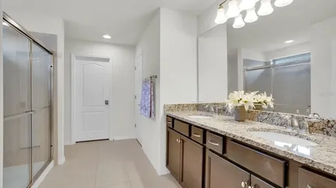 2462 Dubai Street Kissimmee FL 34747