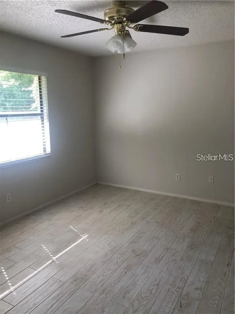 501 E Curlew Place Tarpon Springs FL 34689