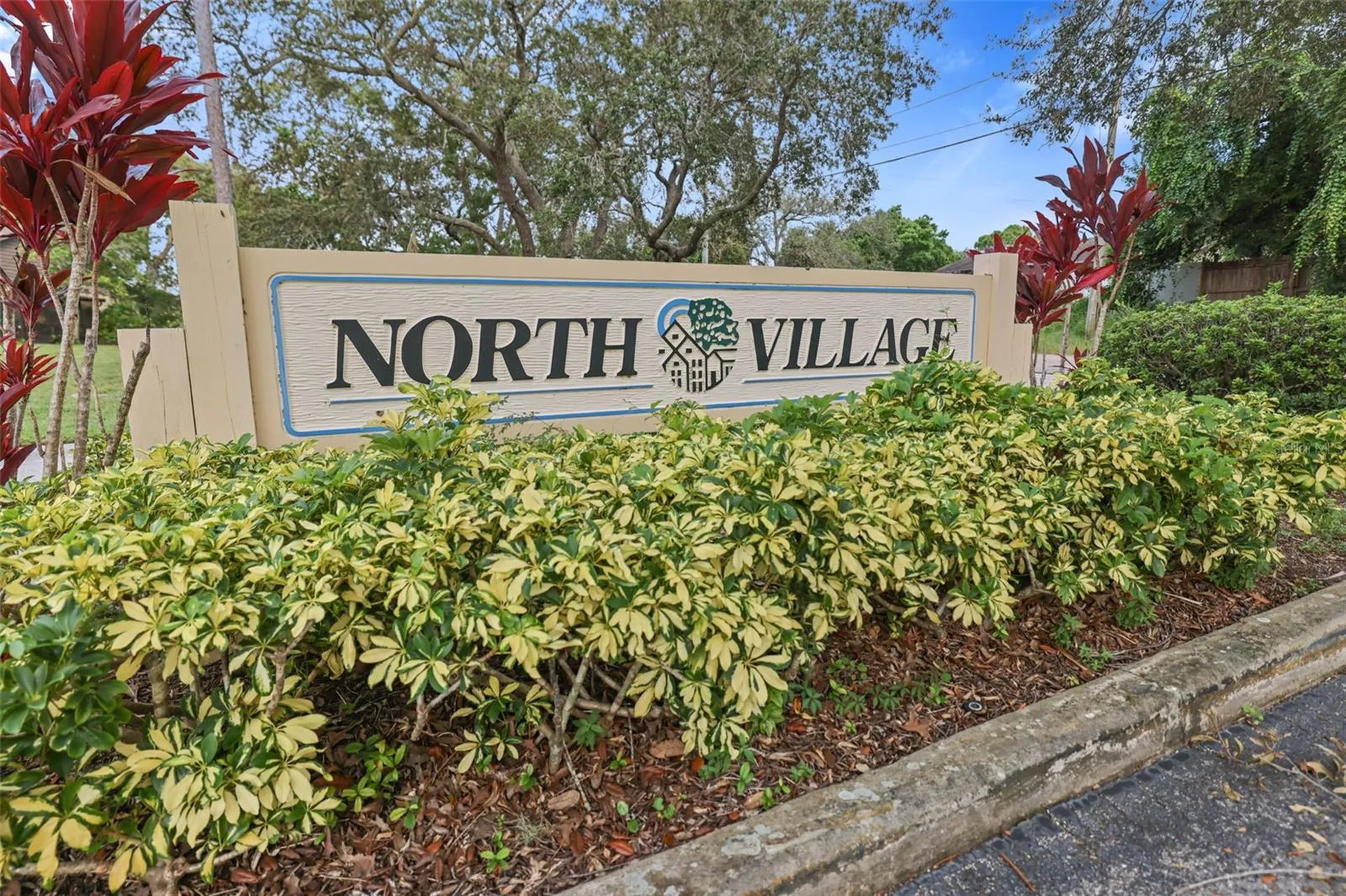 501 E Curlew Place Tarpon Springs FL 34689