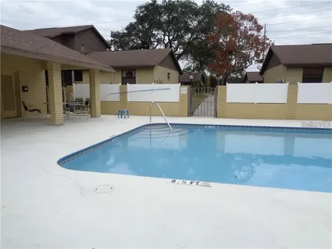 501 E Curlew Place Tarpon Springs FL 34689
