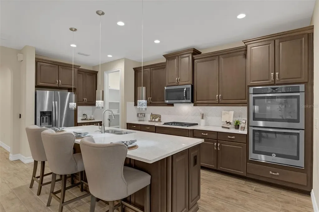 28883 Revaro Lane Wesley Chapel FL 33543