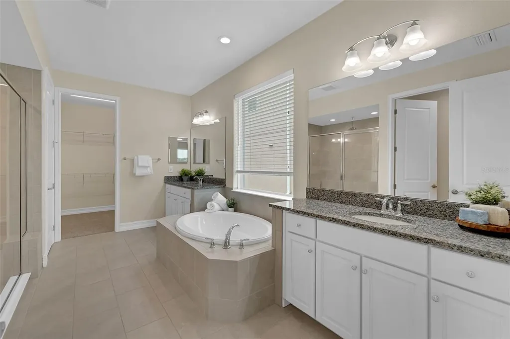 28883 Revaro Lane Wesley Chapel FL 33543