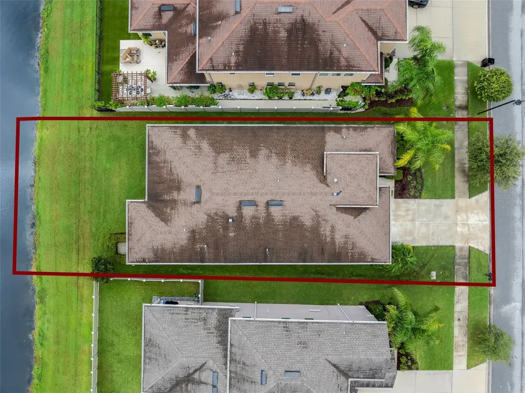 28883 Revaro Lane Wesley Chapel FL 33543
