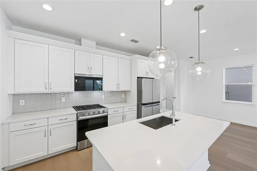 2559 Long Pine Avenue Apopka FL 32712