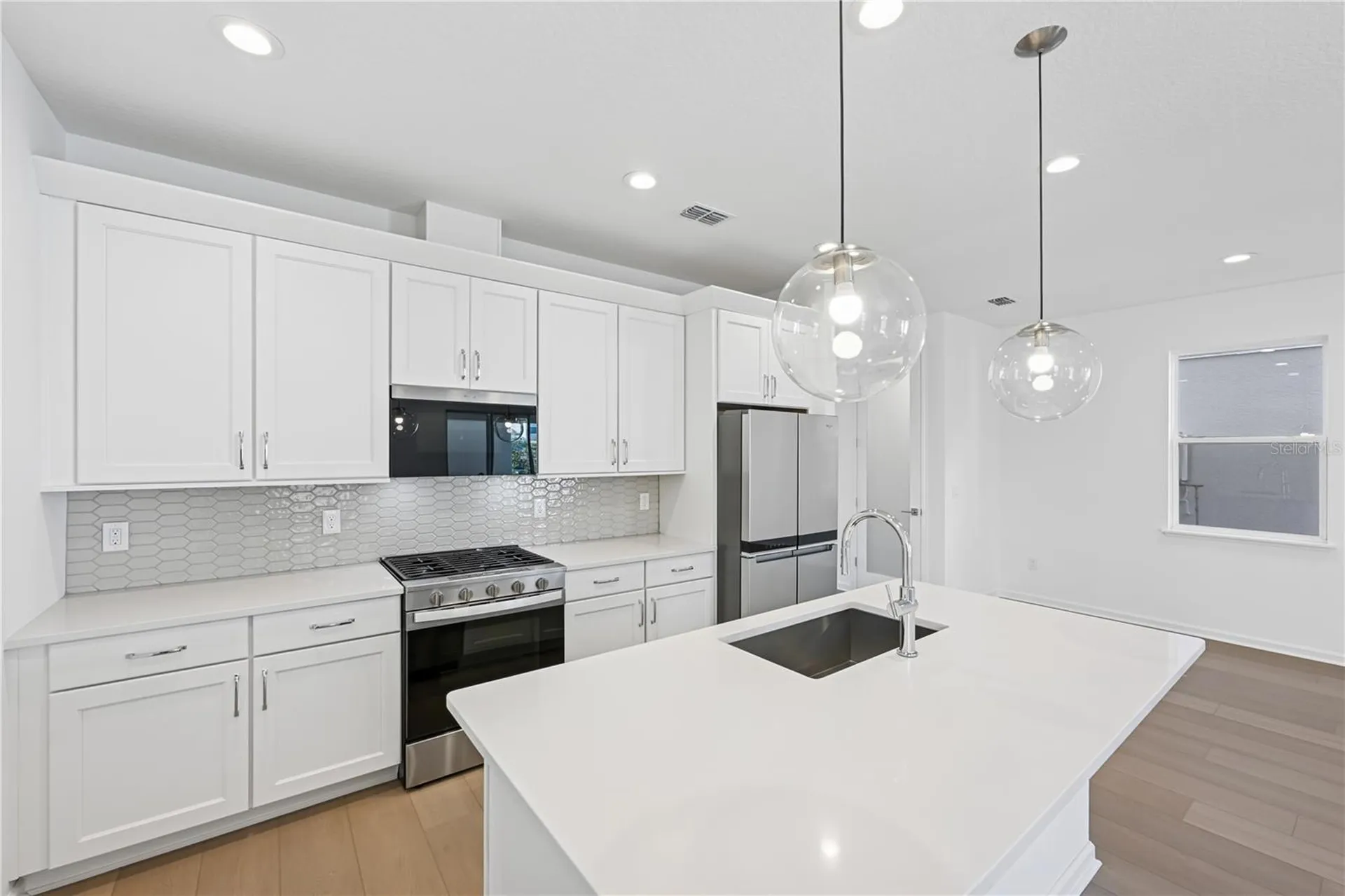2559 Long Pine Avenue Apopka FL 32712