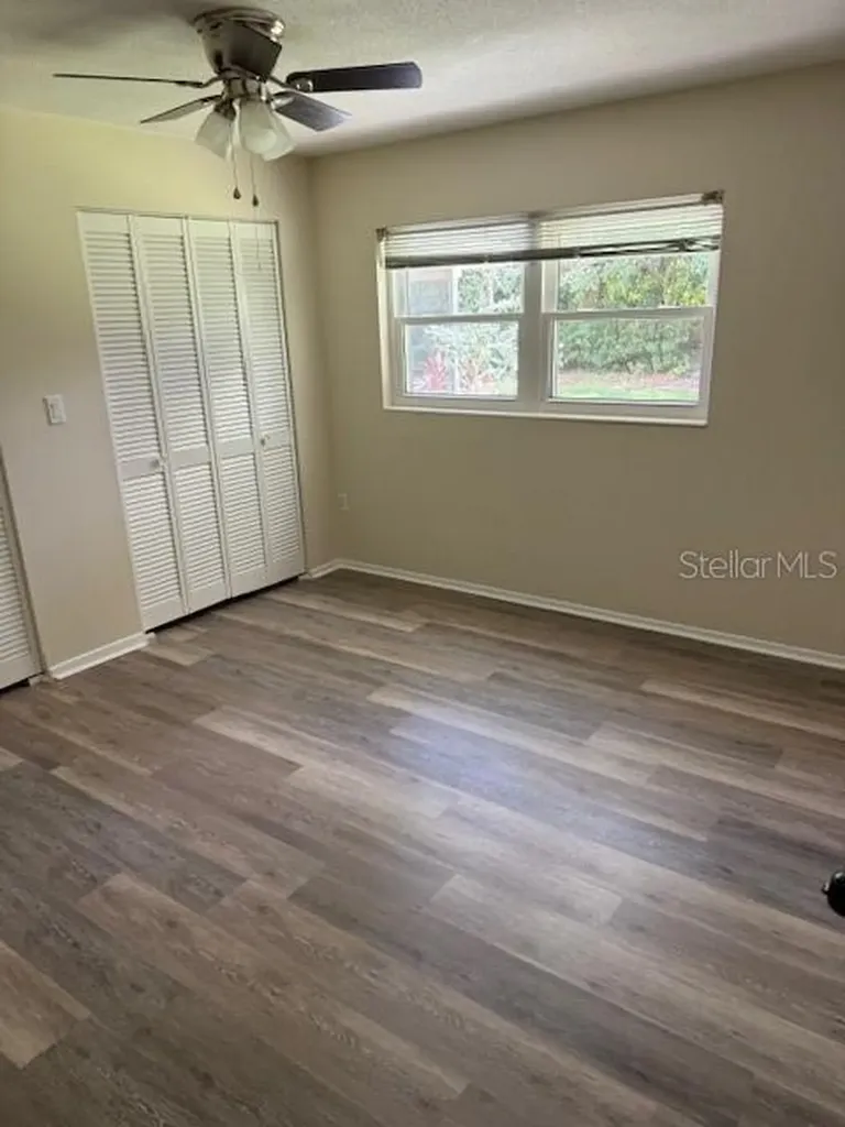 1207 N Amelia Avenue Deland FL 32724