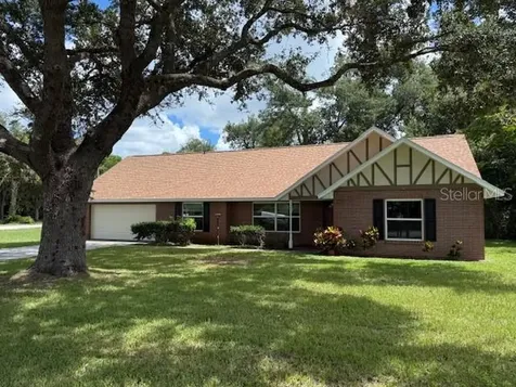1207 N Amelia Avenue Deland FL 32724
