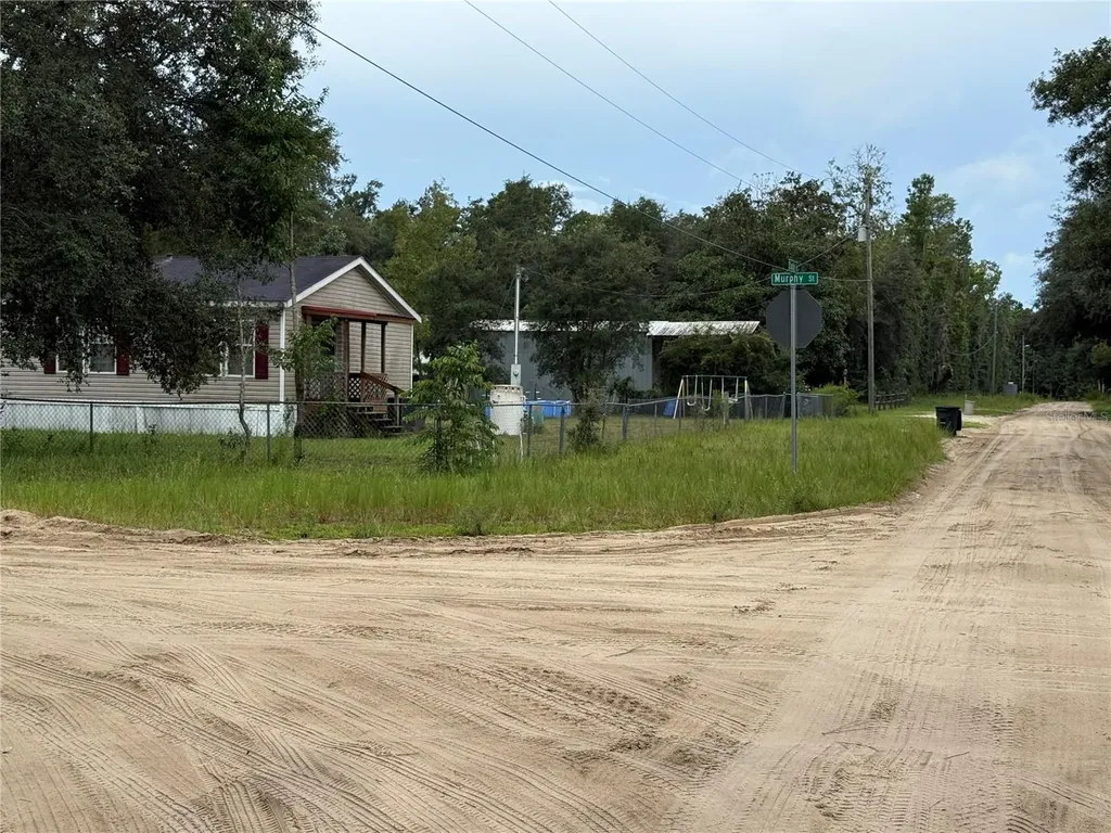 106 Jackson Avenue Interlachen FL 32148