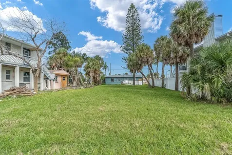 623 73rd Avenue St Pete Beach FL 33706